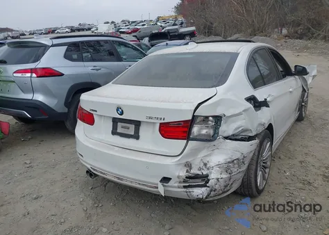 2015 BMW 328I xDrive z USA, uszkodzony, nr VIN WBA3B3G57FNR89353